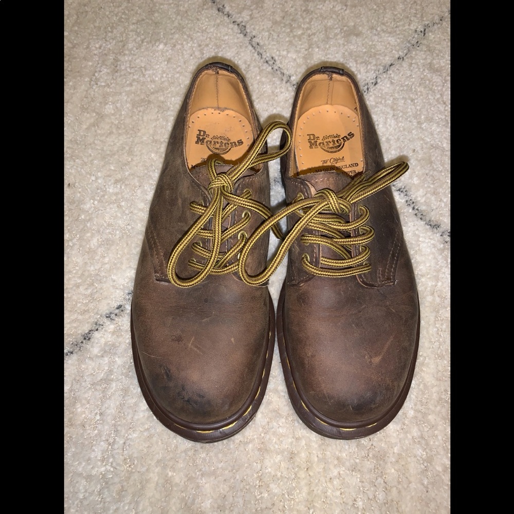 Dr Marten’s airwair shoes